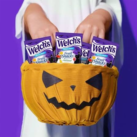 Welch's Halloween Fruit Snacks, 85 pk./0.5 oz. – alternate product view 4