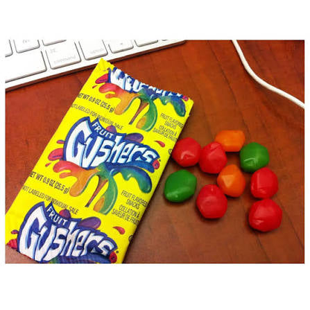 Gushers Strawberry Splash and Tropical Flavor Fruit Snacks, 42 ct. – alternate product view 6