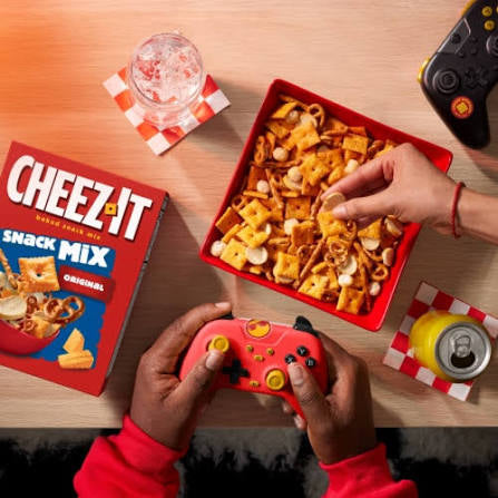 Cheez-It Snack Mix Classic, 10.5 oz.