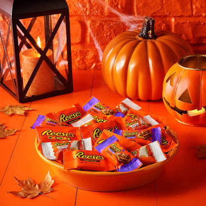 Reese's Milk Chocolate Peanut Butter Snack Size Halloween Assorted Shapes Candy, 65 ct. – alternate product view 4