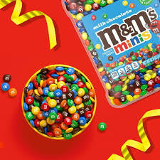 M&M's Minis Milk Chocolate Candy, Resealable Bulk Candy Jar, 52 oz. – alternate product view 4