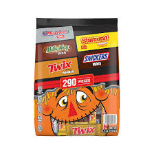 Snickers, Twix, Starburst & More Halloween Candy, 290 ct. product packaging