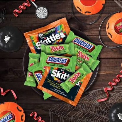 Skittles Shriekers, Snickers & Twix Ghoulish Green Halloween Candy, Bulk Bag, 80 ct. – alternate product view 4