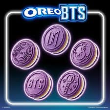 Oreo BTS & Oreo Double Stuf Sandwich Cookies Variety Pack, 40 pk./1.02 oz. – alternate product view 2