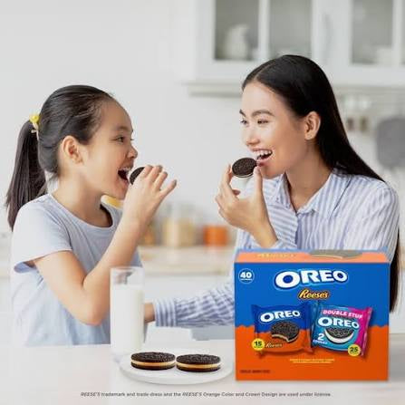 Oreo Reese's Peanut Buttery Creme and Oreo Double Stuf Cookies Variety Pack, 40 pk./1.02 oz. – alternate product view 7