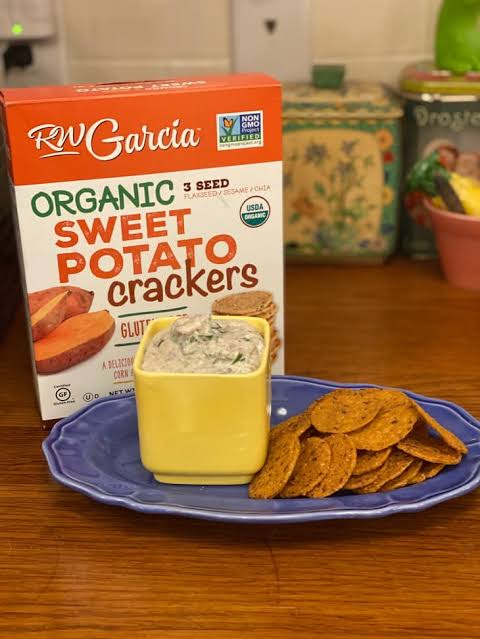 RW Garcia 3 Seed Sweet Potato Crackers, 30 oz. – alternate product view 3