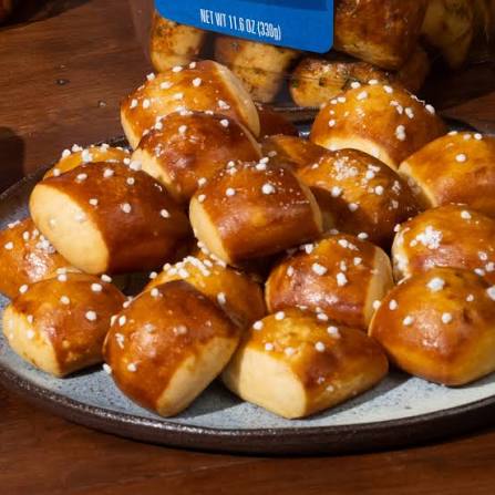 King's Hawaiian Original Hawaiian Sweet Soft Pretzel Bites, 10.2 oz.