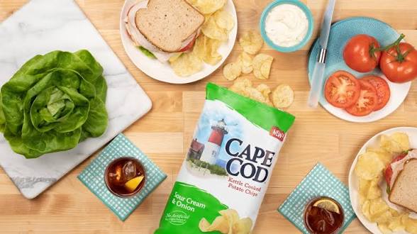 Cape Cod Kettle Cooked Sour Cream & Onion Potato Chips, 7.5 oz. — product image 5